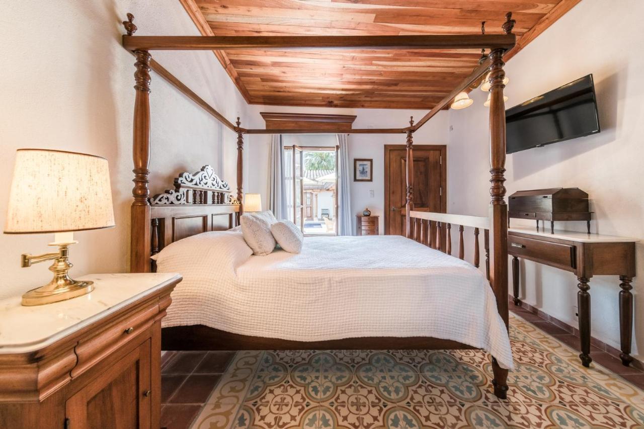 Hotel La Casa De Las Sirenas 틀라코탈판 외부 사진