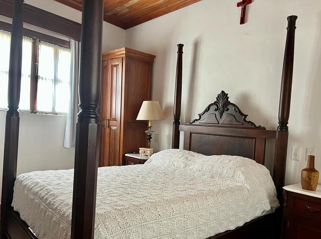 Hotel La Casa De Las Sirenas 틀라코탈판 외부 사진